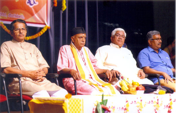 K. Narahari abhinandana program (1)