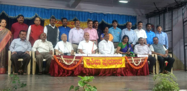 b-north-prathibha-puraskar-photo-1